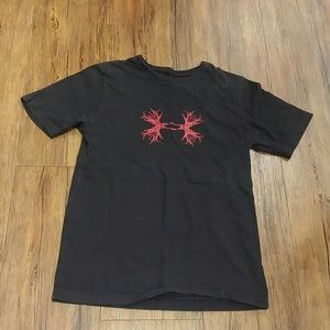 Under Armour tee